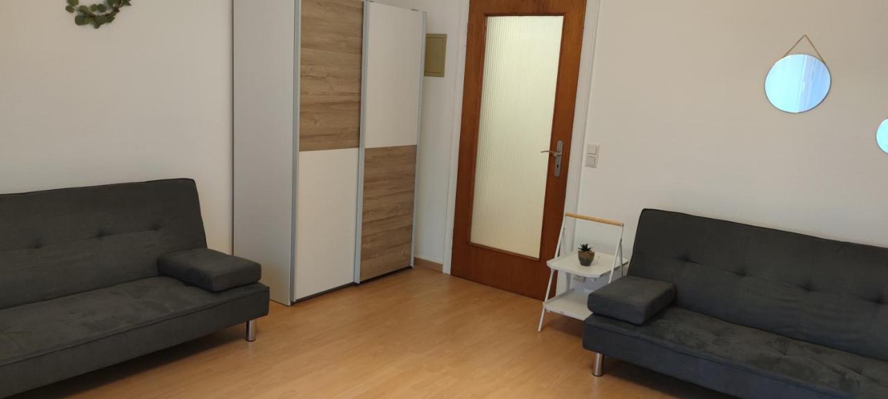 Schoene Und Optimal Gelegene Wohnung Og Weisskirchen Екстериор снимка