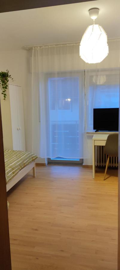 Schoene Und Optimal Gelegene Wohnung Og Weisskirchen Екстериор снимка